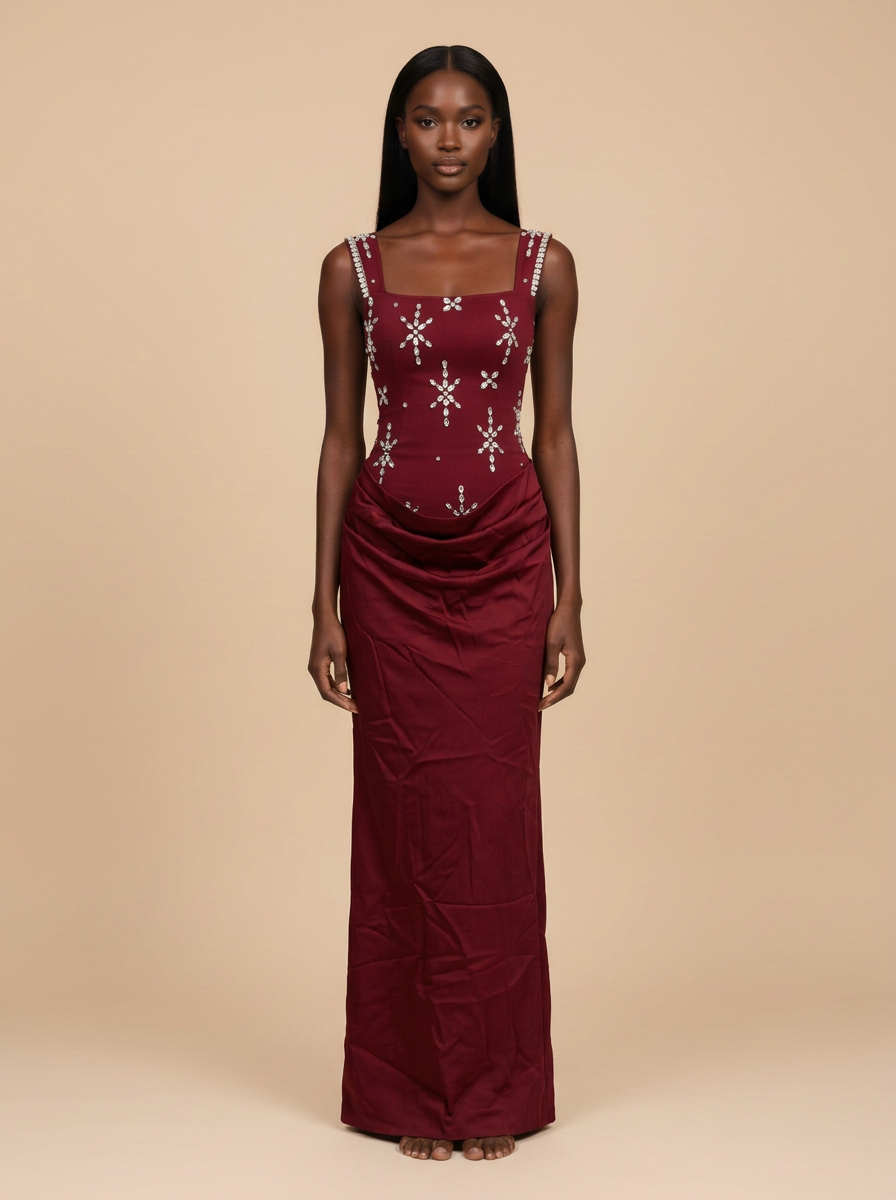 Vino · Vestido midi burdeos de satén con cuello cuadrado