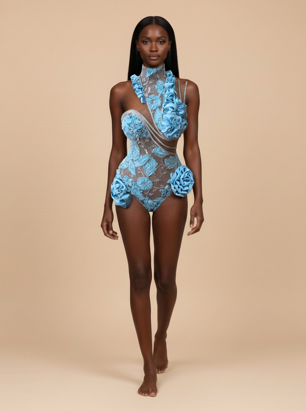 Cielo · Vestido de fiesta azul cielo de malla con flores 3D
