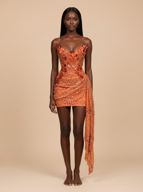 Ámbar – Vestido corto de pedrería naranja sin tirantes – Lentejuelas Couture