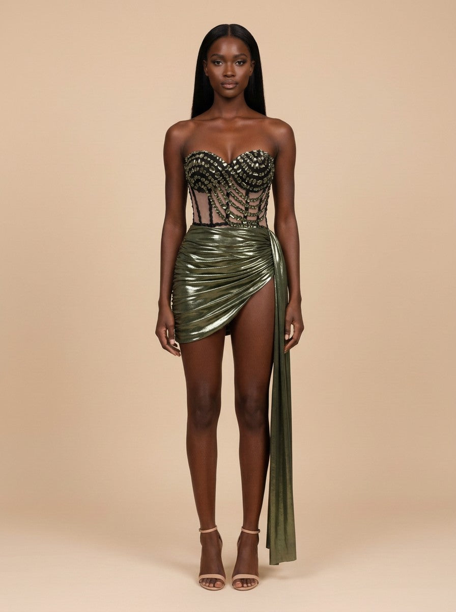 Oliva · Vestido mini con corsé de cristales y falda drapeada verde metalizada