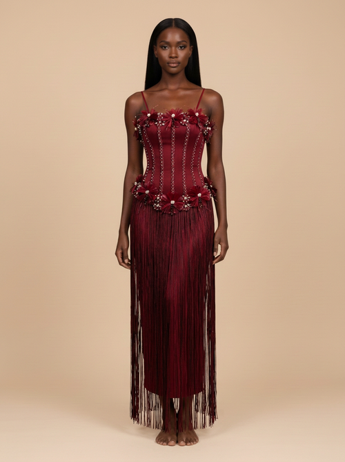 Burdeos · Vestido midi burdeos con flecos y flores de pedrería